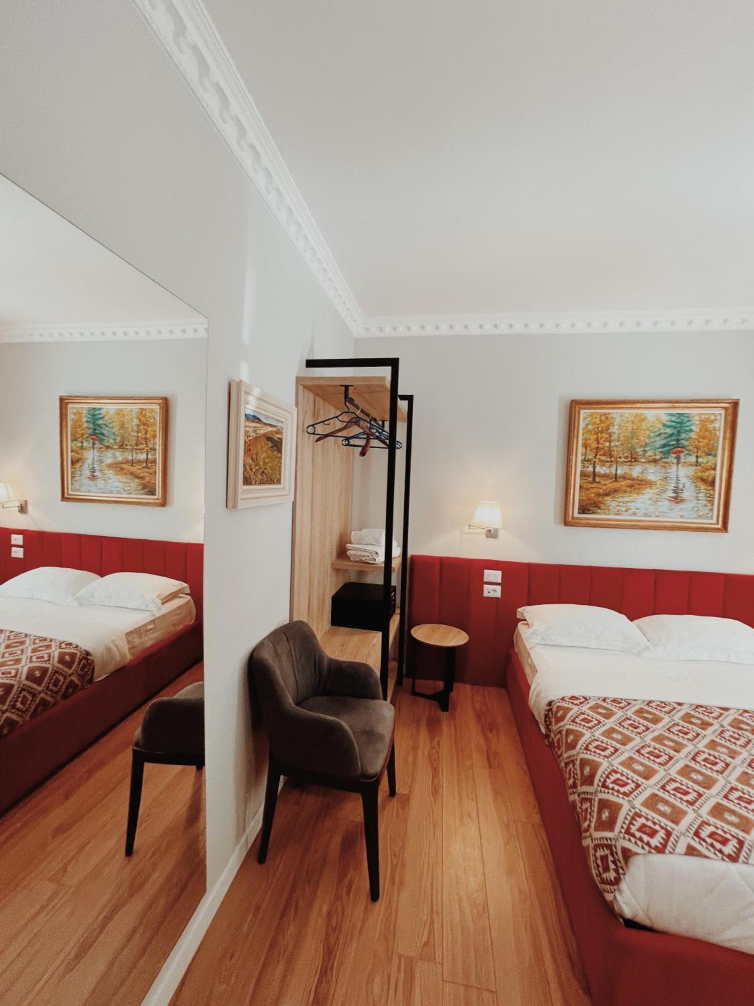 Ruby Palace Vlorë エクステリア 写真