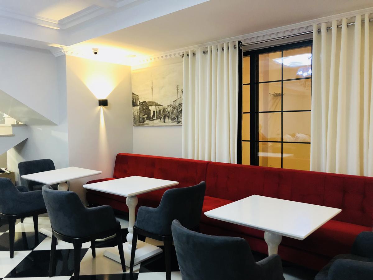 Ruby Palace Vlorë エクステリア 写真