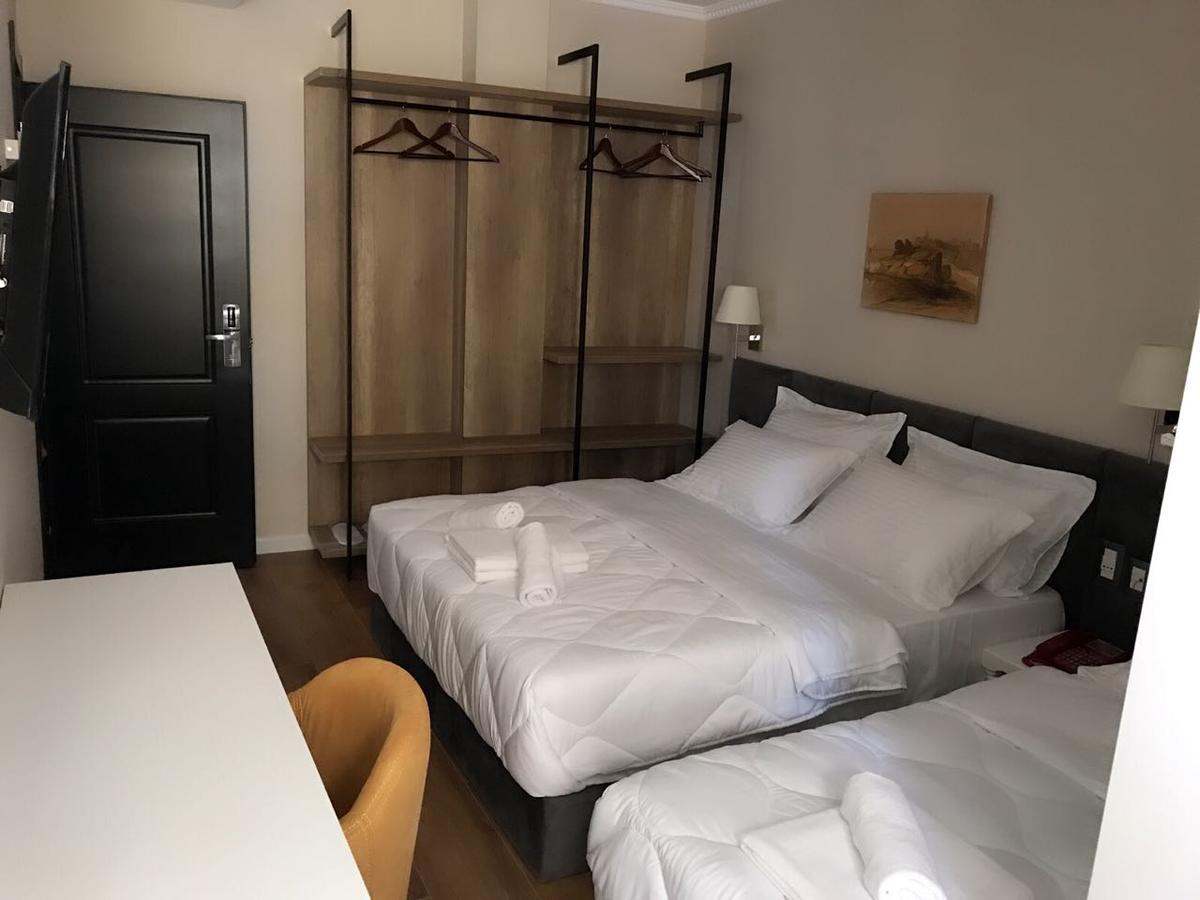 Ruby Palace Vlorë エクステリア 写真
